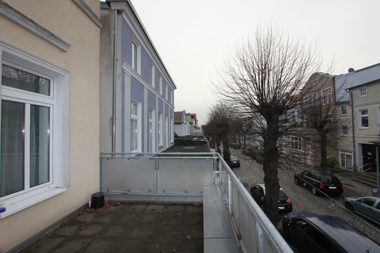 Ferienwohnung In Warnemuende, Friedrich-Franz-Strasse 11 罗斯托克 外观 照片