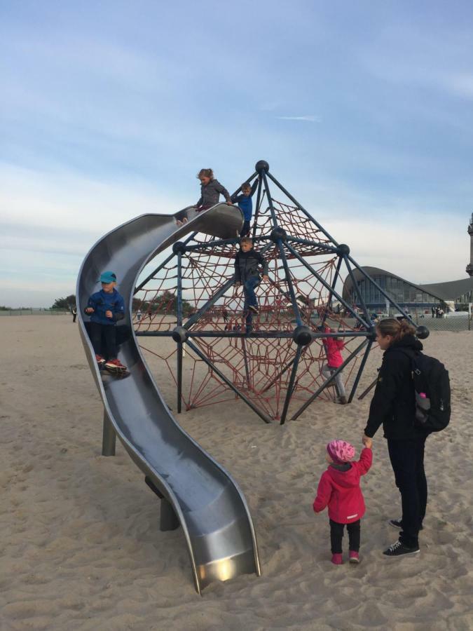 Ferienwohnung In Warnemuende, Friedrich-Franz-Strasse 11 罗斯托克 外观 照片