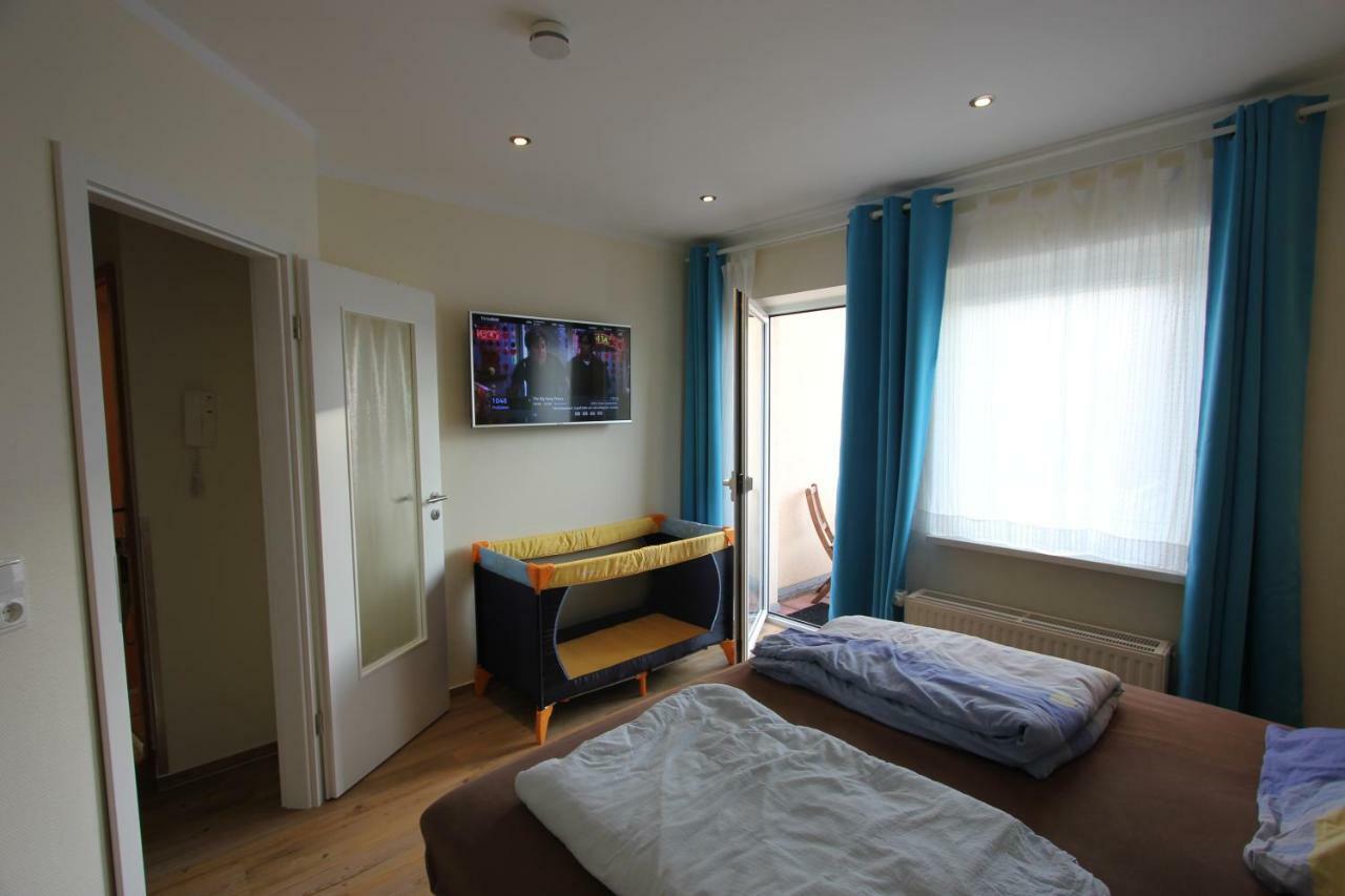Ferienwohnung In Warnemuende, Friedrich-Franz-Strasse 11 罗斯托克 外观 照片