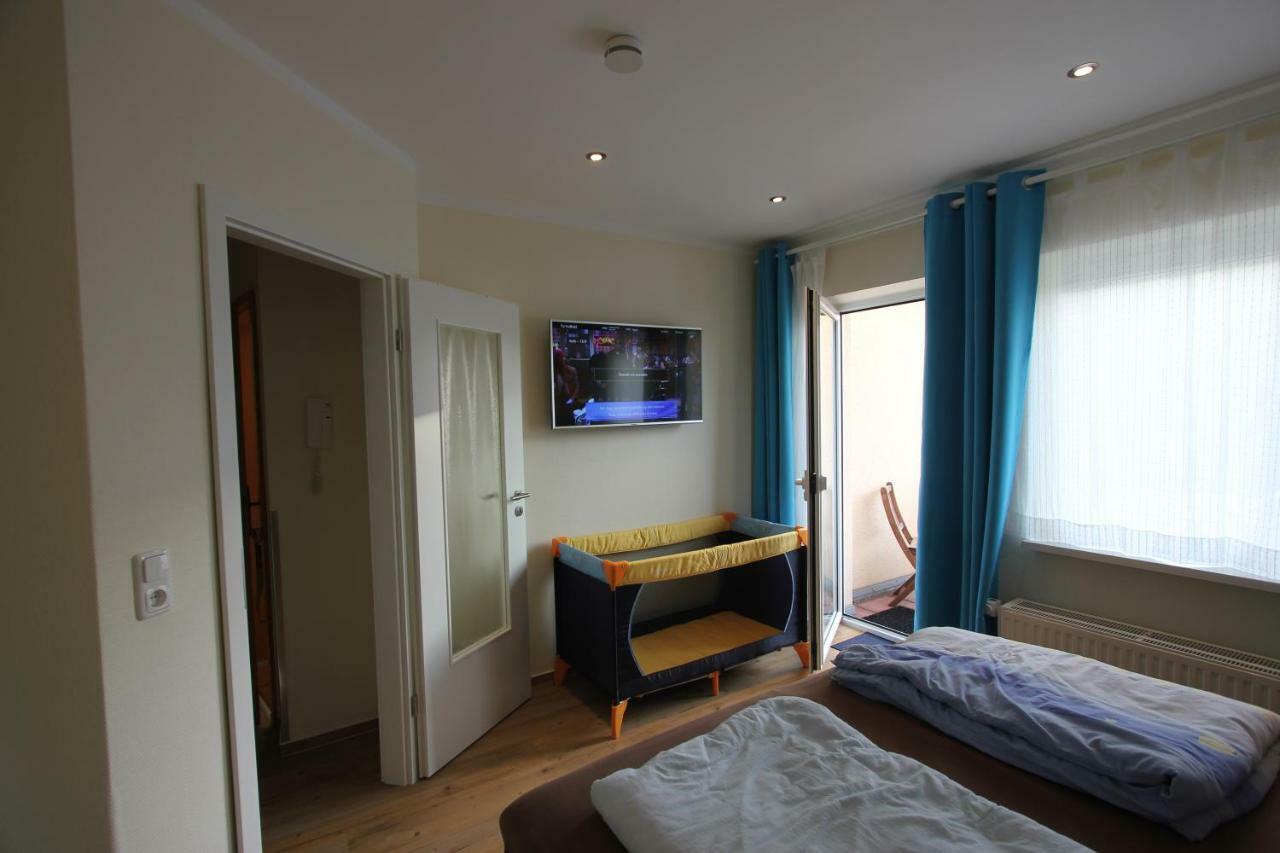 Ferienwohnung In Warnemuende, Friedrich-Franz-Strasse 11 罗斯托克 外观 照片