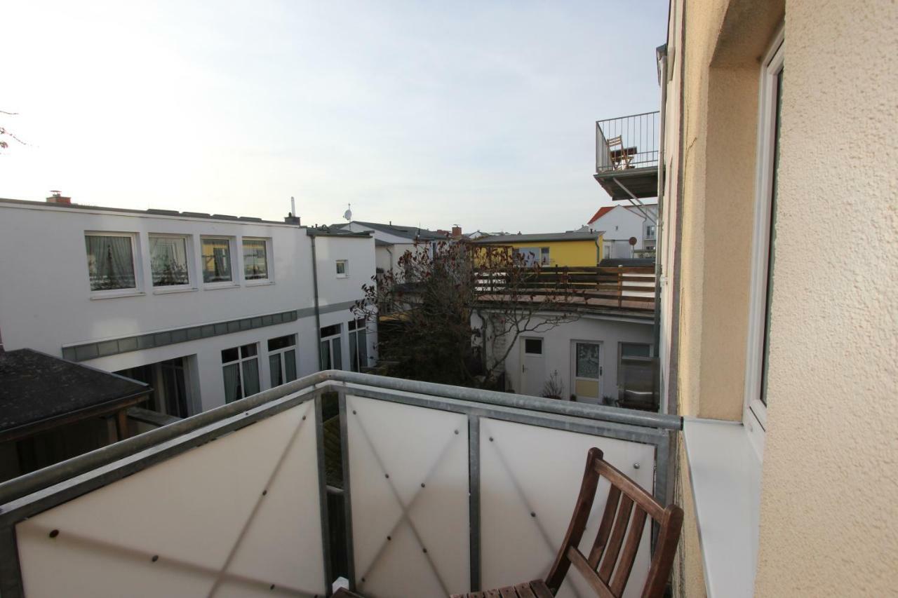 Ferienwohnung In Warnemuende, Friedrich-Franz-Strasse 11 罗斯托克 外观 照片