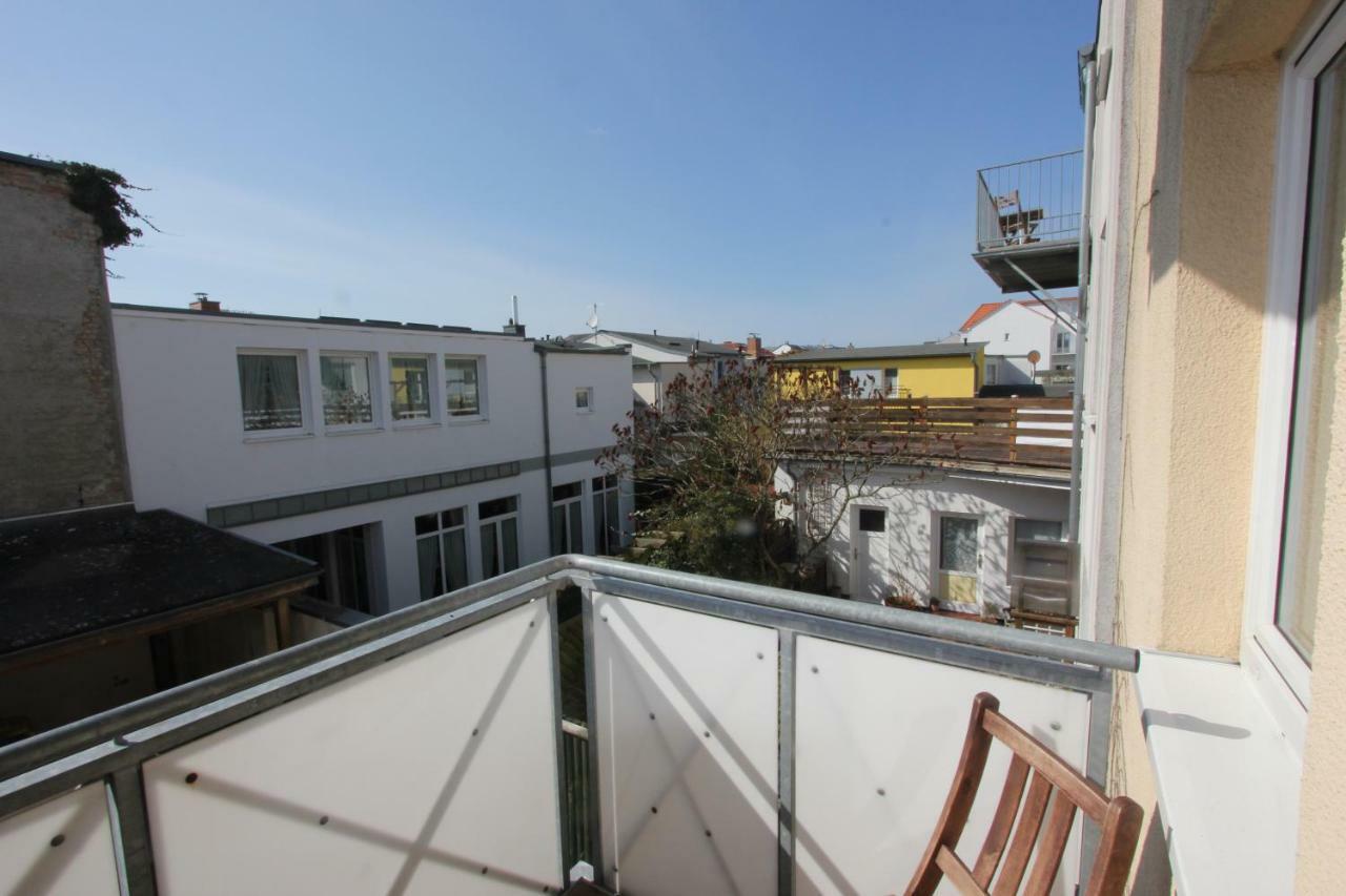 Ferienwohnung In Warnemuende, Friedrich-Franz-Strasse 11 罗斯托克 外观 照片