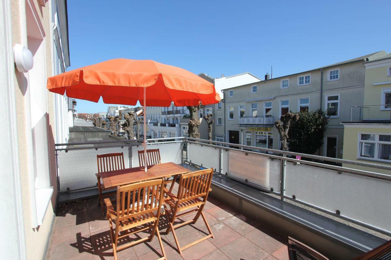 Ferienwohnung In Warnemuende, Friedrich-Franz-Strasse 11 罗斯托克 外观 照片