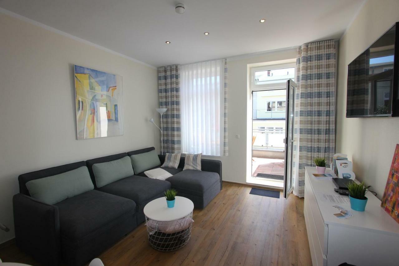 Ferienwohnung In Warnemuende, Friedrich-Franz-Strasse 11 罗斯托克 外观 照片